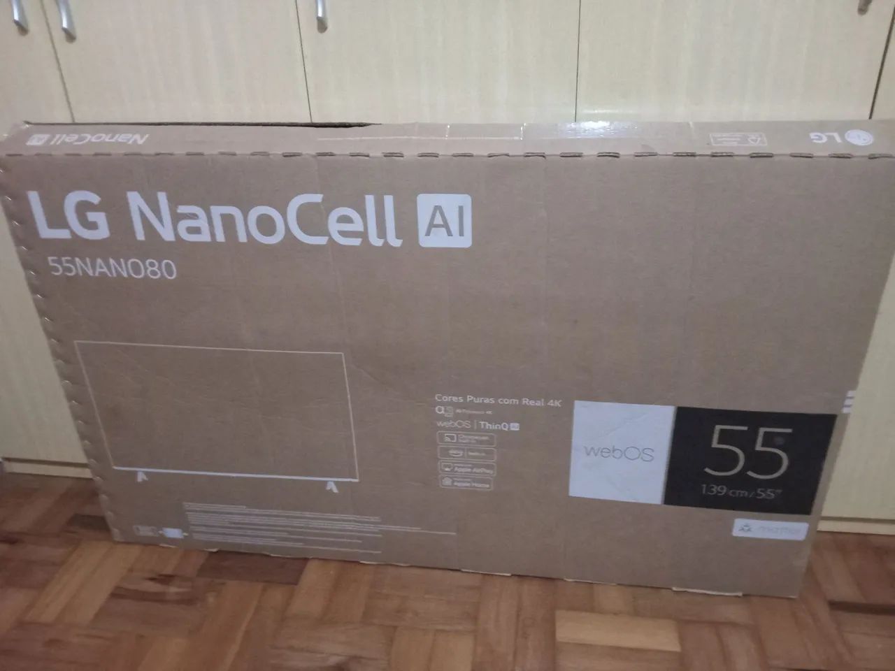 Caixa vazia para transportar Tvs de 55 pol 