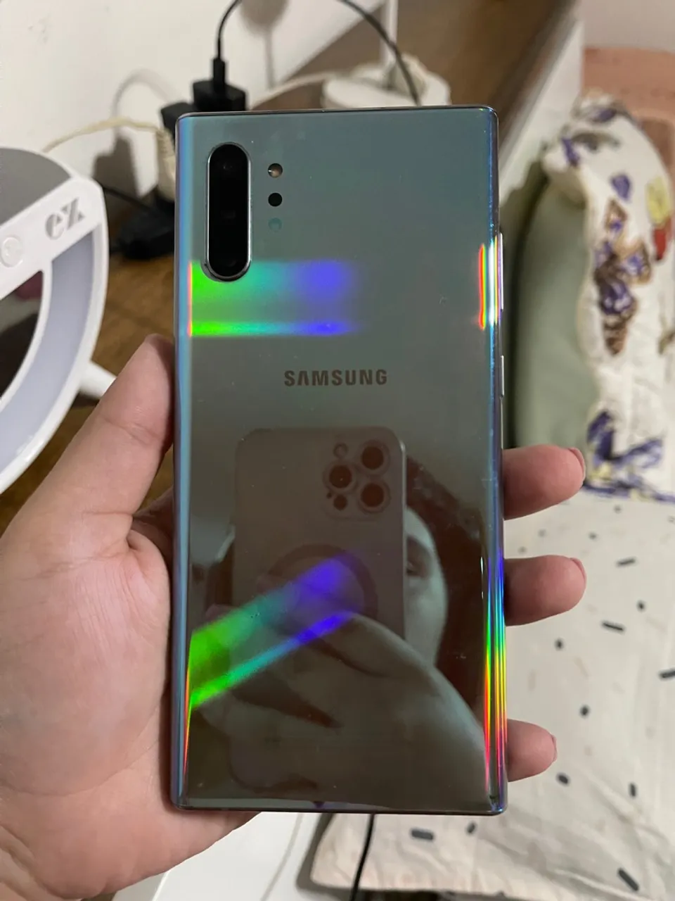 ?Vendo celular Samsung 256gb muito bom?
