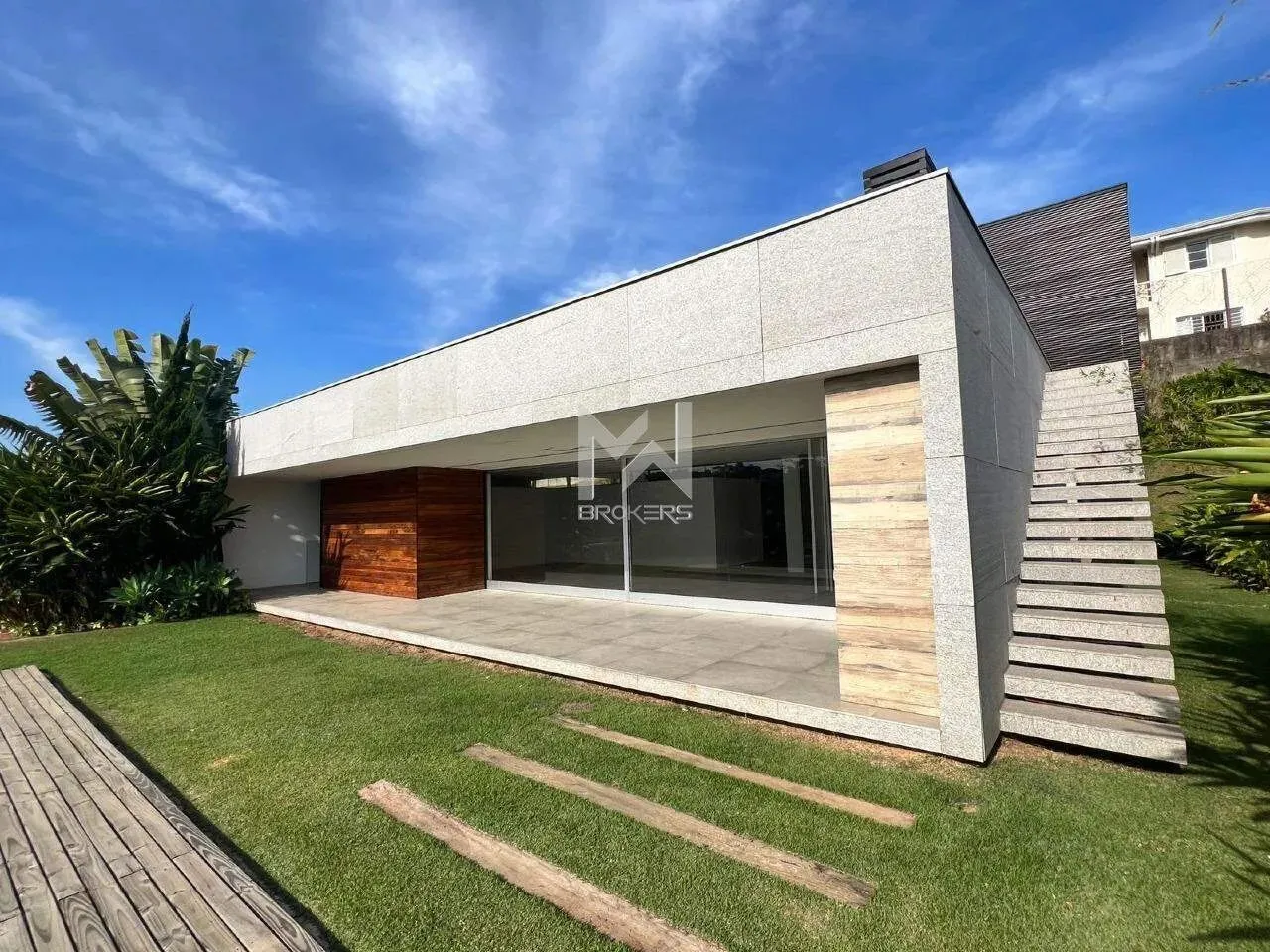 Casa à venda no Condomínio Estância Marambaia em Vinhedo - SP