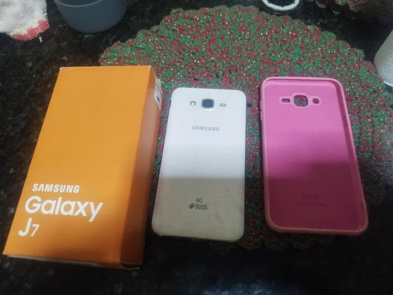 Samsung Galaxy j7