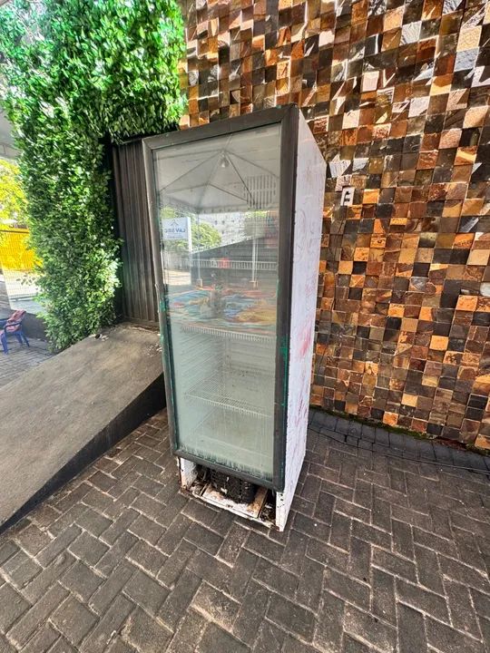 Geladeira Comercial Usada PORTA DE VIDRO - Foto 5
