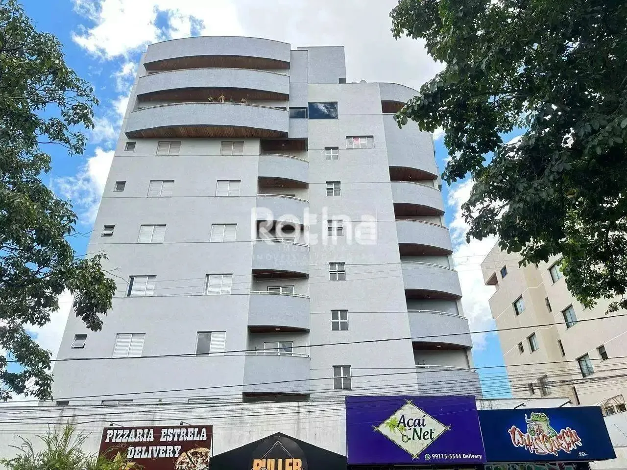 Cobertura para alugar, 3 quartos, Santa Mônica - Uberlândia/MG - Rotina Imobiliária