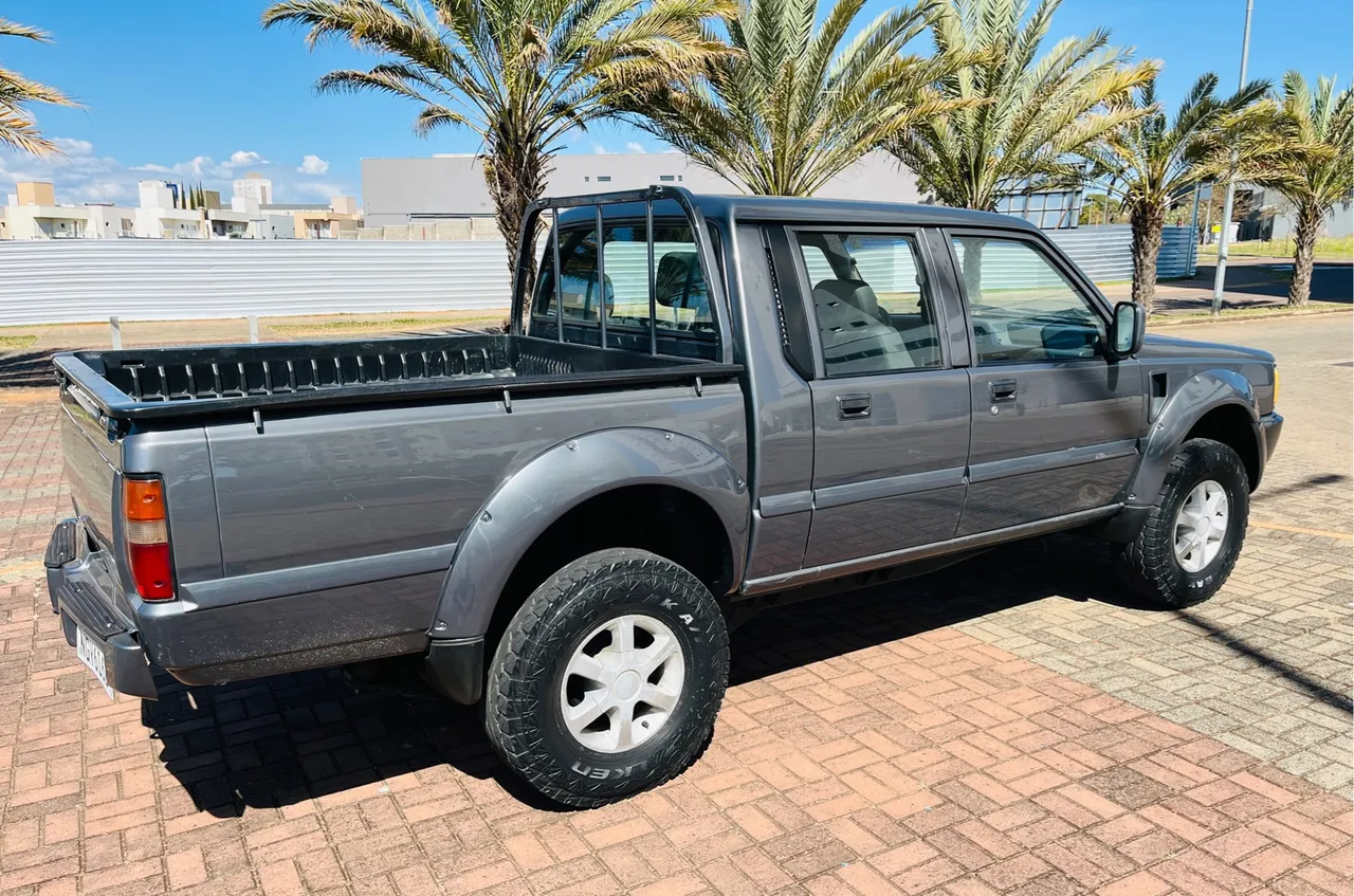 L200 GLS RARIDADE