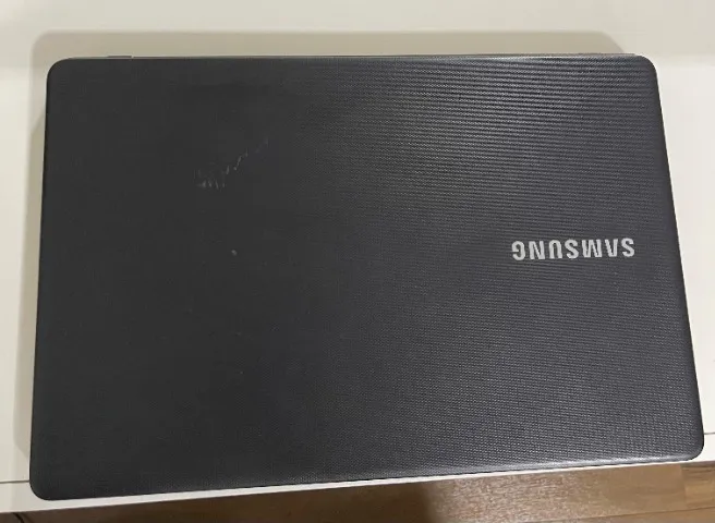 Notebook SAMSUNG DESKTOP41F4N90 iINTEL CORE i3