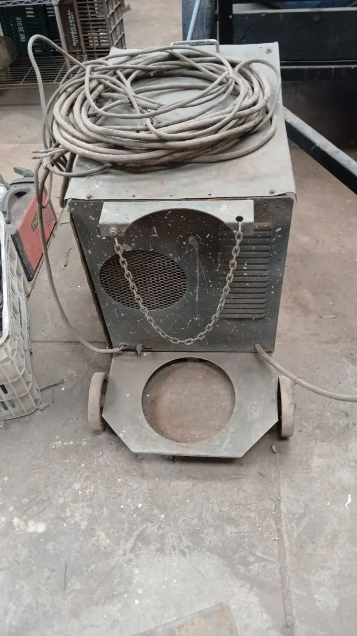 Maquina MIG MAG 250 Compacta  R$ 2.600,00 - Foto 3