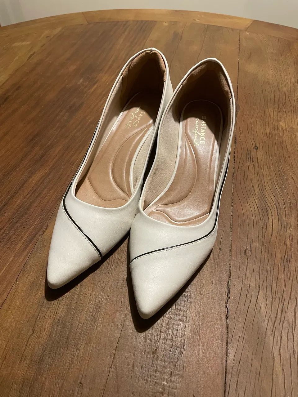 [SAPATO SCARPIN CONSTANCE N40]