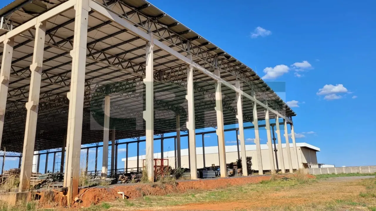 Imóvel para aluguel com 9540 metros quadrados em Santa Maria - Brasília - DF