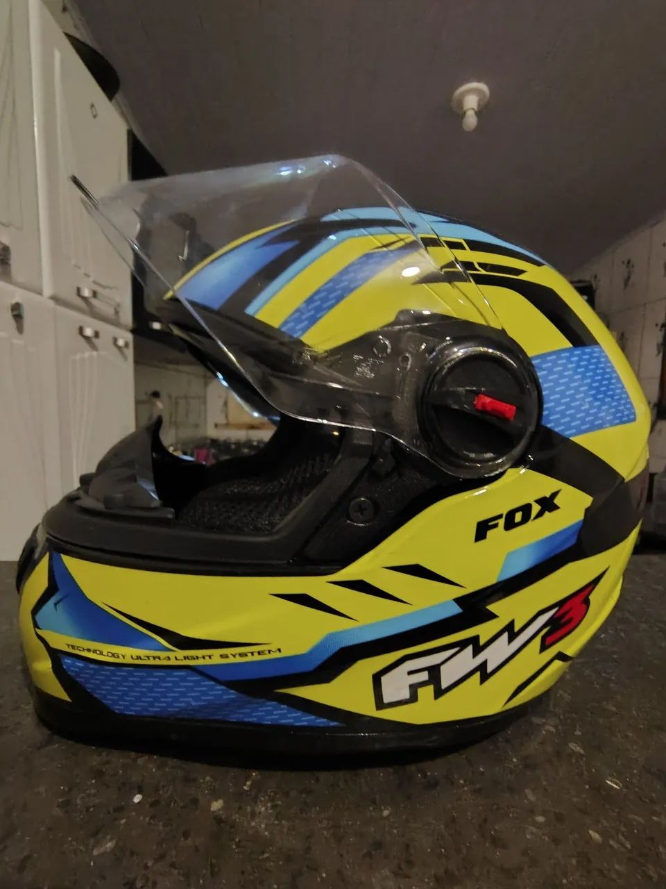 Capacete moto zero