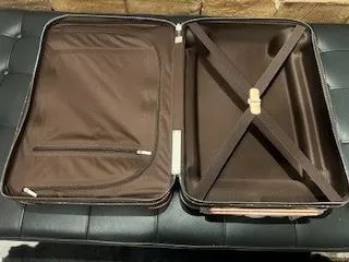 MALA NOVA64314281440131124