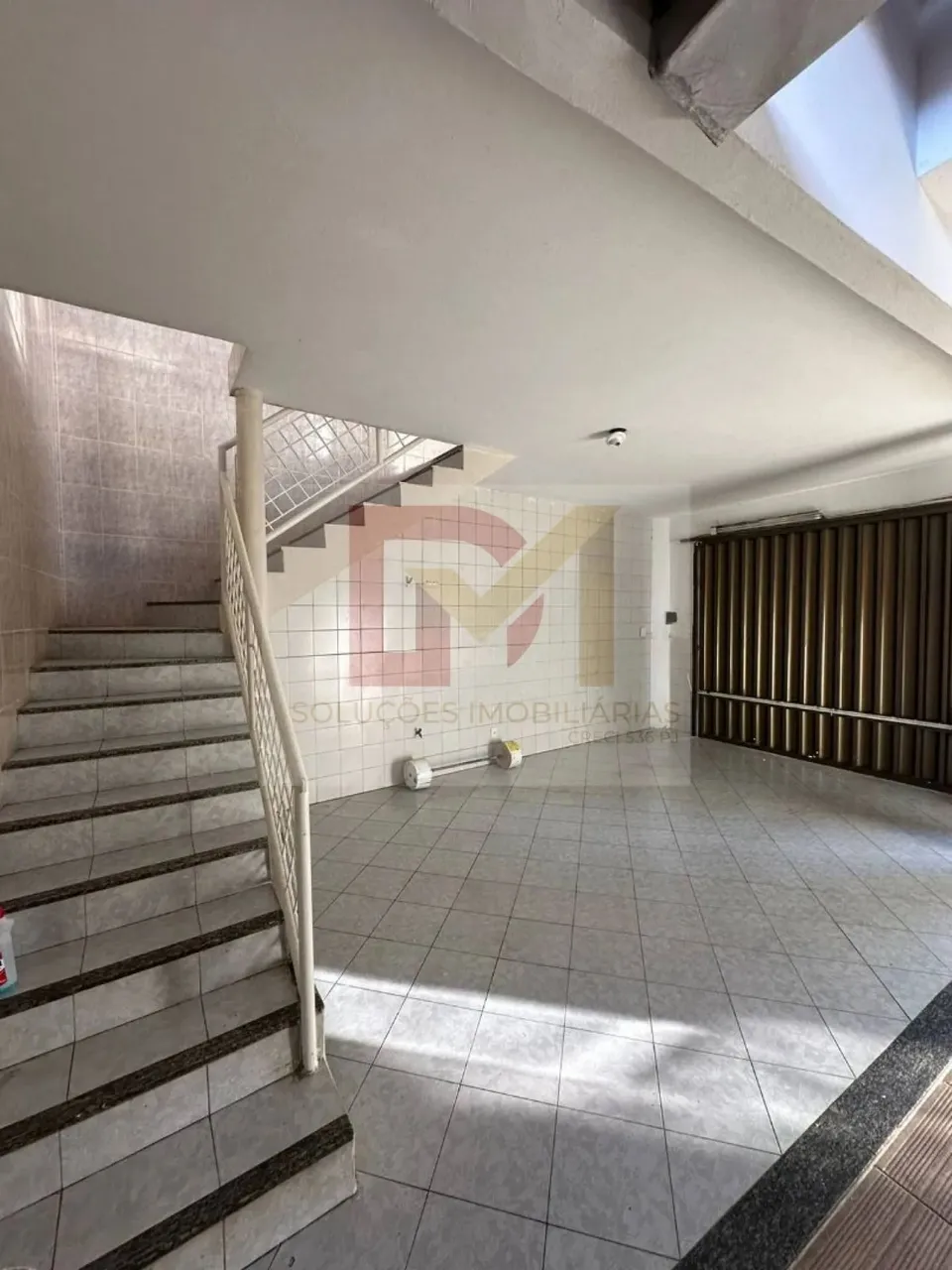 Casa Para Vender com 4 quartos 1 suítes no bairro Aeroporto em Aracaju