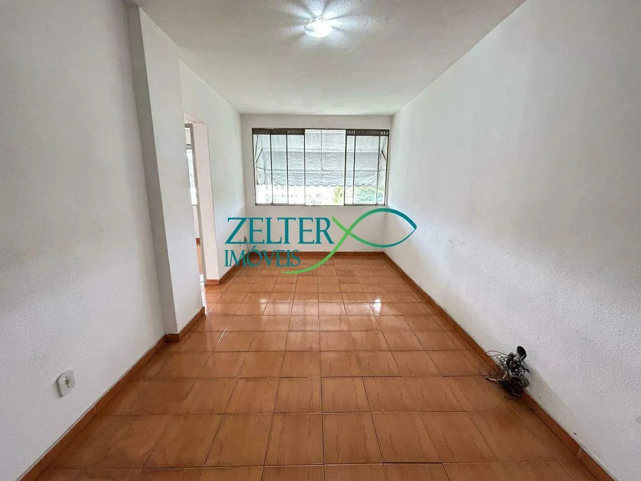 Apartamento, à venda, 2 quartos, 1 banheiro, 1 vaga, Cordovil, Rio de Janeiro.