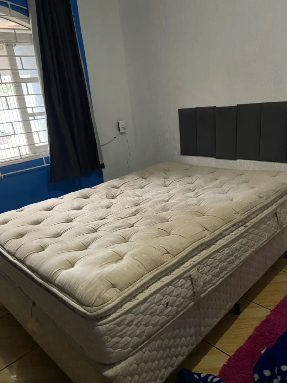 Cama box + base (casal)