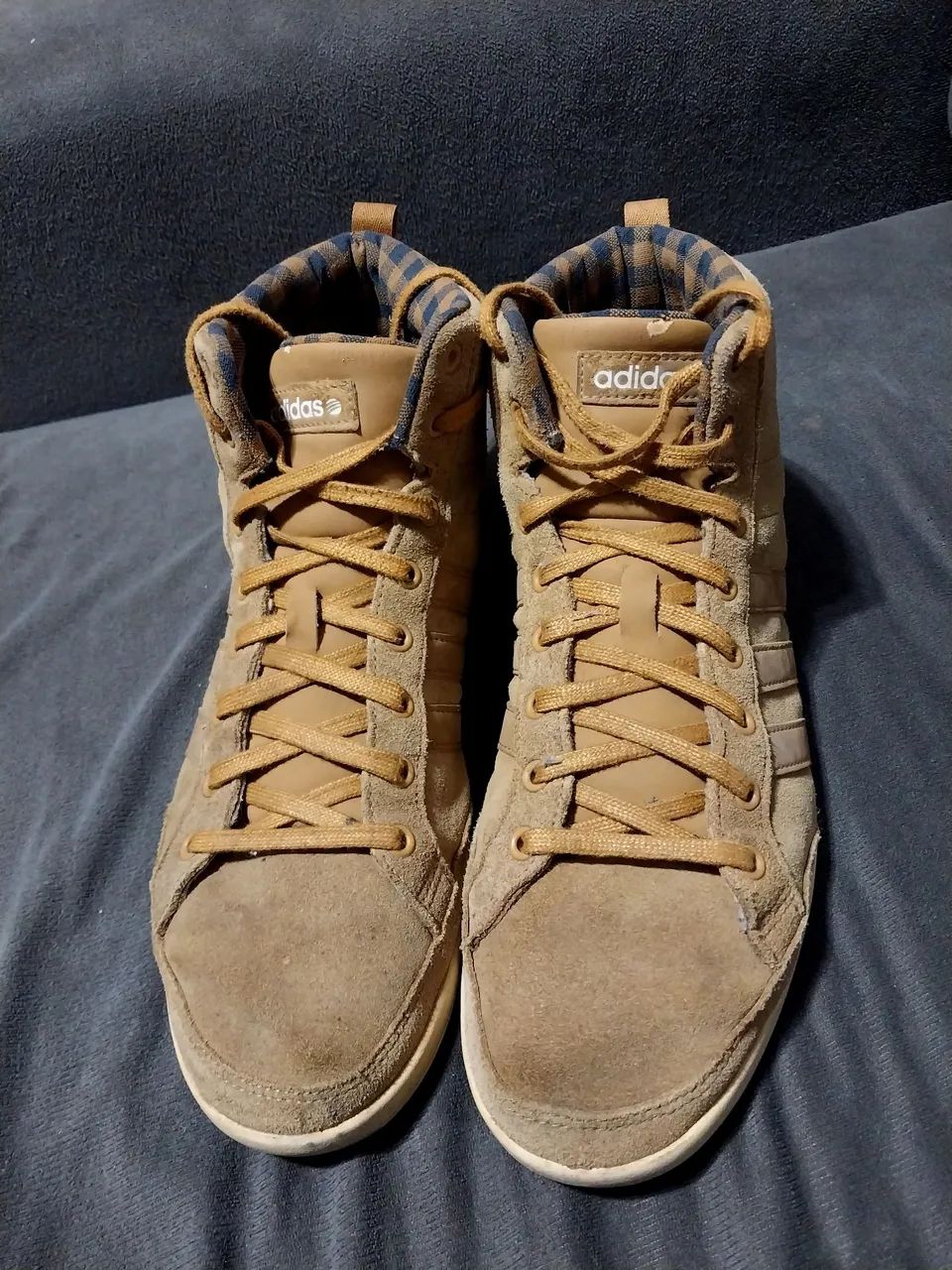 Tênis Adidas 