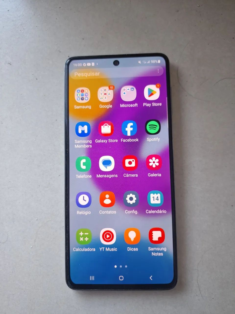 Samsung M52 
