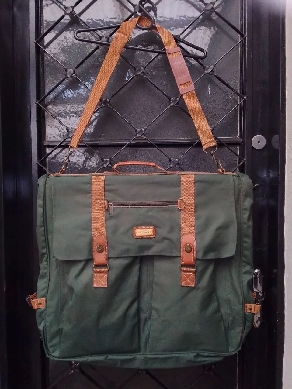Bolsa para terno Pierre Cardin - Foto 5