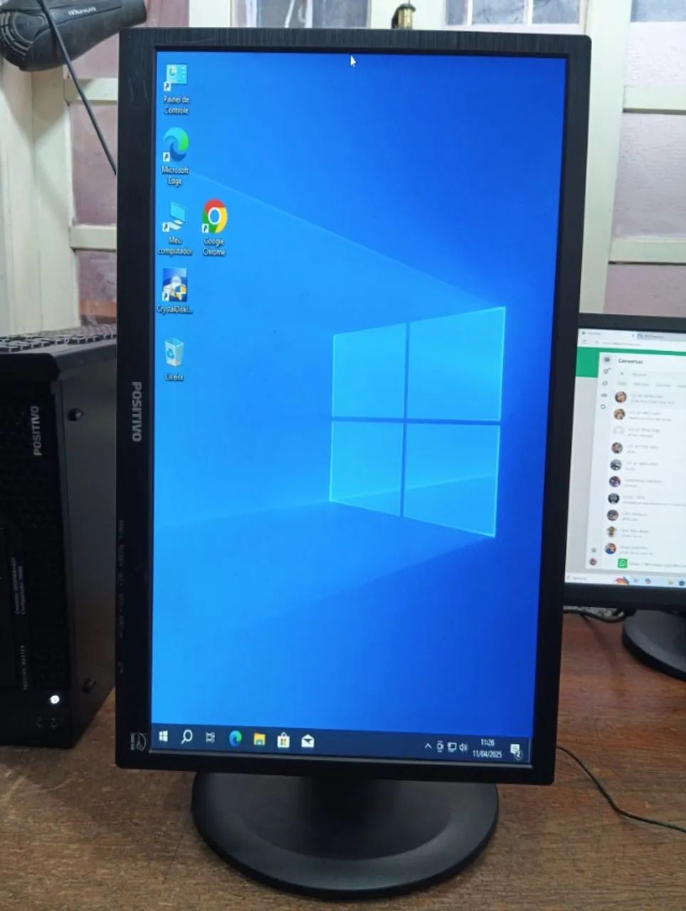 Torro monitor positivo 22 polegadas led saídas VGA DVI HDMI em perfeito funcionamento acom - Foto 2