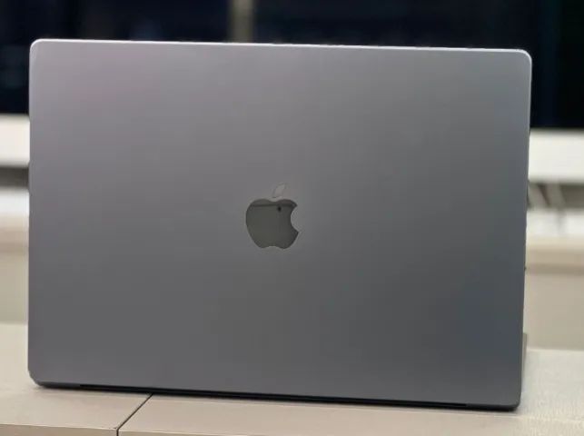 MacBook本体 Macbook Pro 2023 M3 PRO 16GB/512GB MacBook Pro (2023). O notebook da Apple chip M3 Pro, CPU de 11