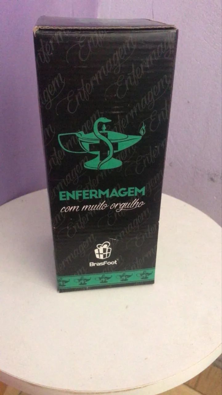 Copo de Alumínio - Enfermagem (Novo na Caixa) - Foto 3