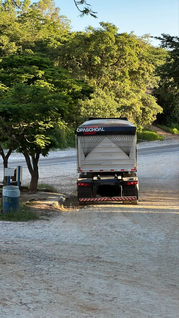 ? Carreta Randon Basculante 2014 - 39m³ ? IMPECÁVEL ? Pronta pra Trabalhar! - Foto 6