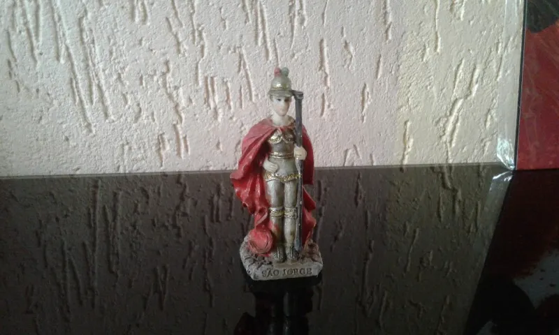 São Jorge Estatua Miniatura Decorativa