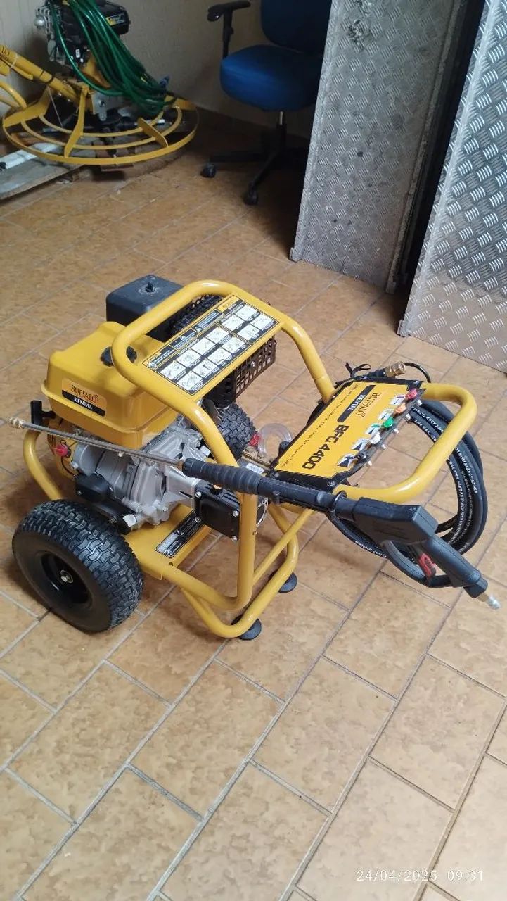 Lavadora de Alta Pressão Buffalo BFG 4400 - Foto 3