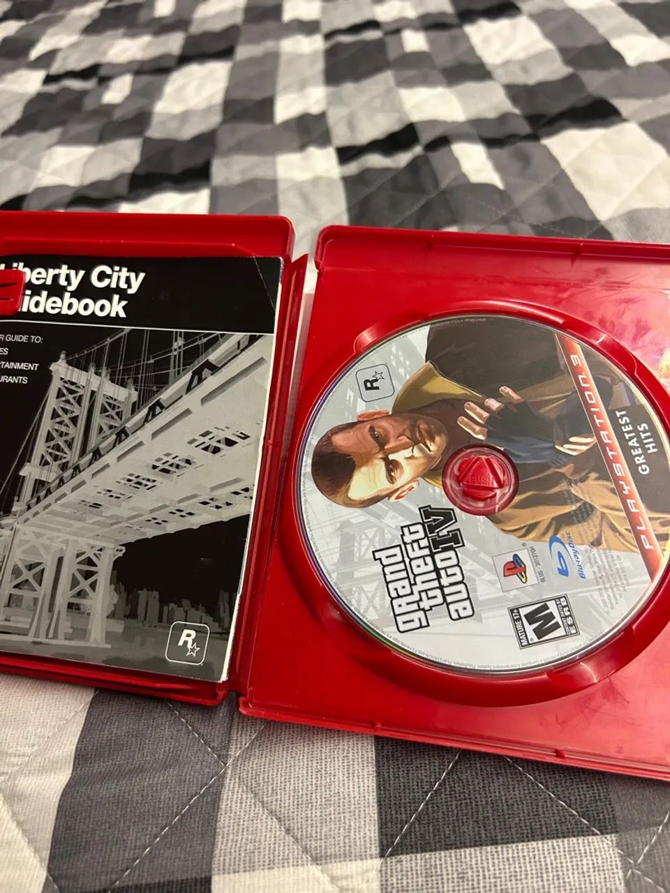 Grand Theft Auto IV - PS3 - Foto 2