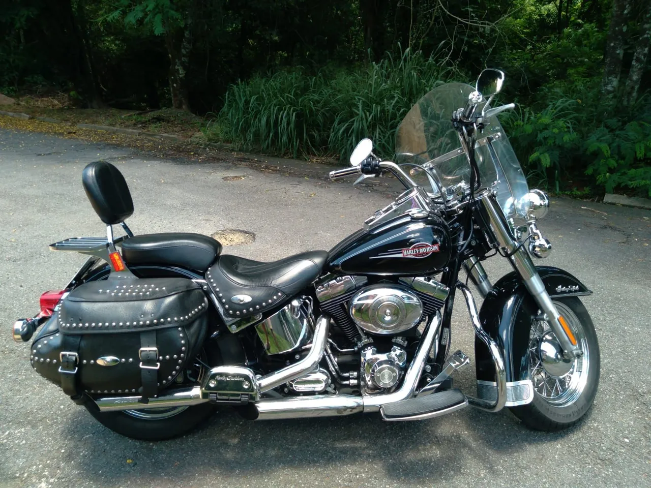 Vendo aceito moto menor harley davidson heritage softail 1600 2008