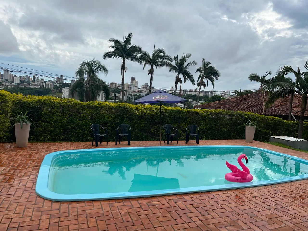 Alugo piscina com churrasqueira, piscina,cocina - Foto 3