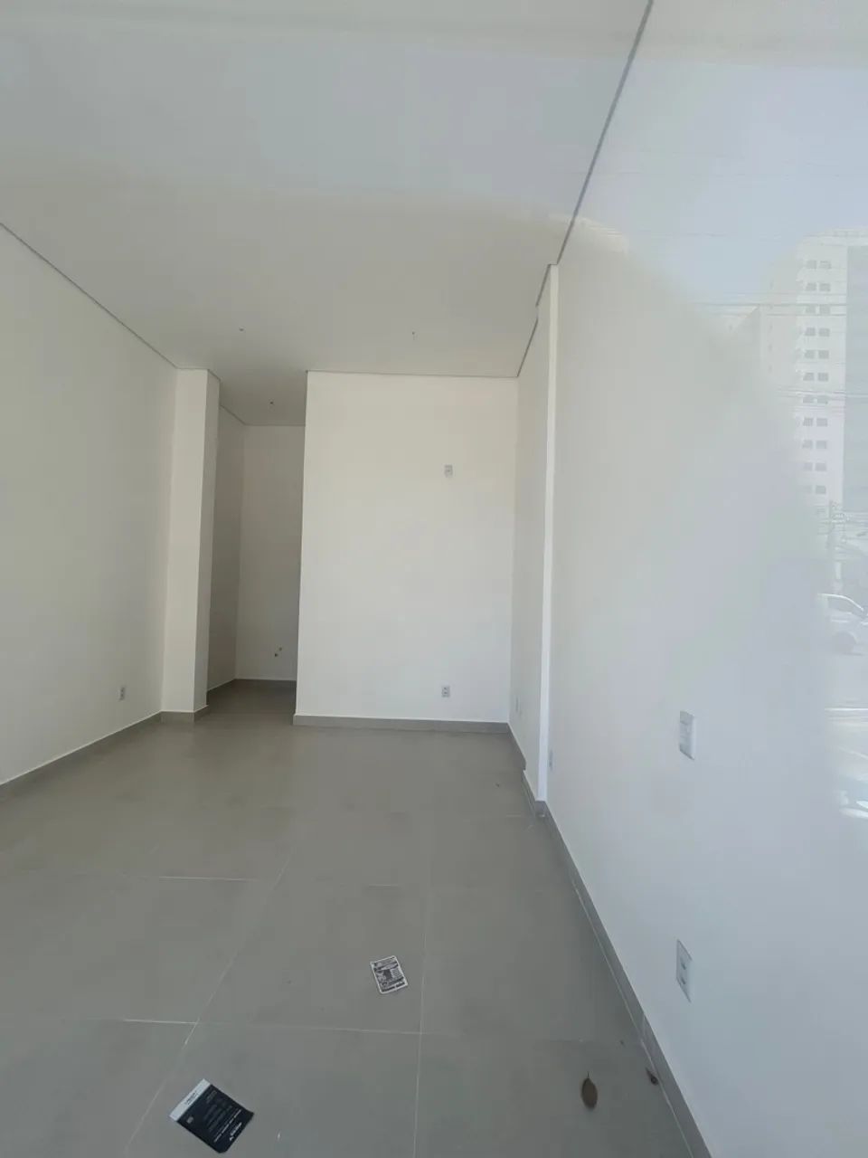 Salas e lojas comerciais para locação na Abel Cabral - Foto 3