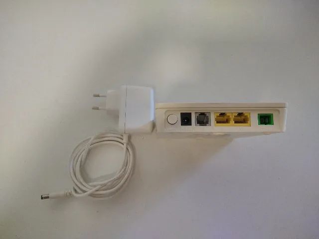 Terminal Rede Ótica ONU HUAWEI GPON Echolife HG8120H - Foto 2