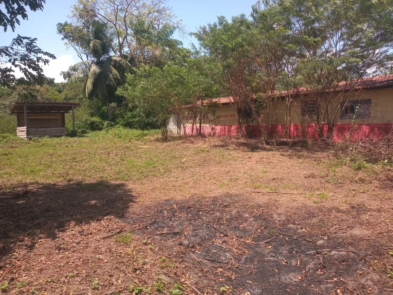 Terreno em cotijuva em frente a praia do farol