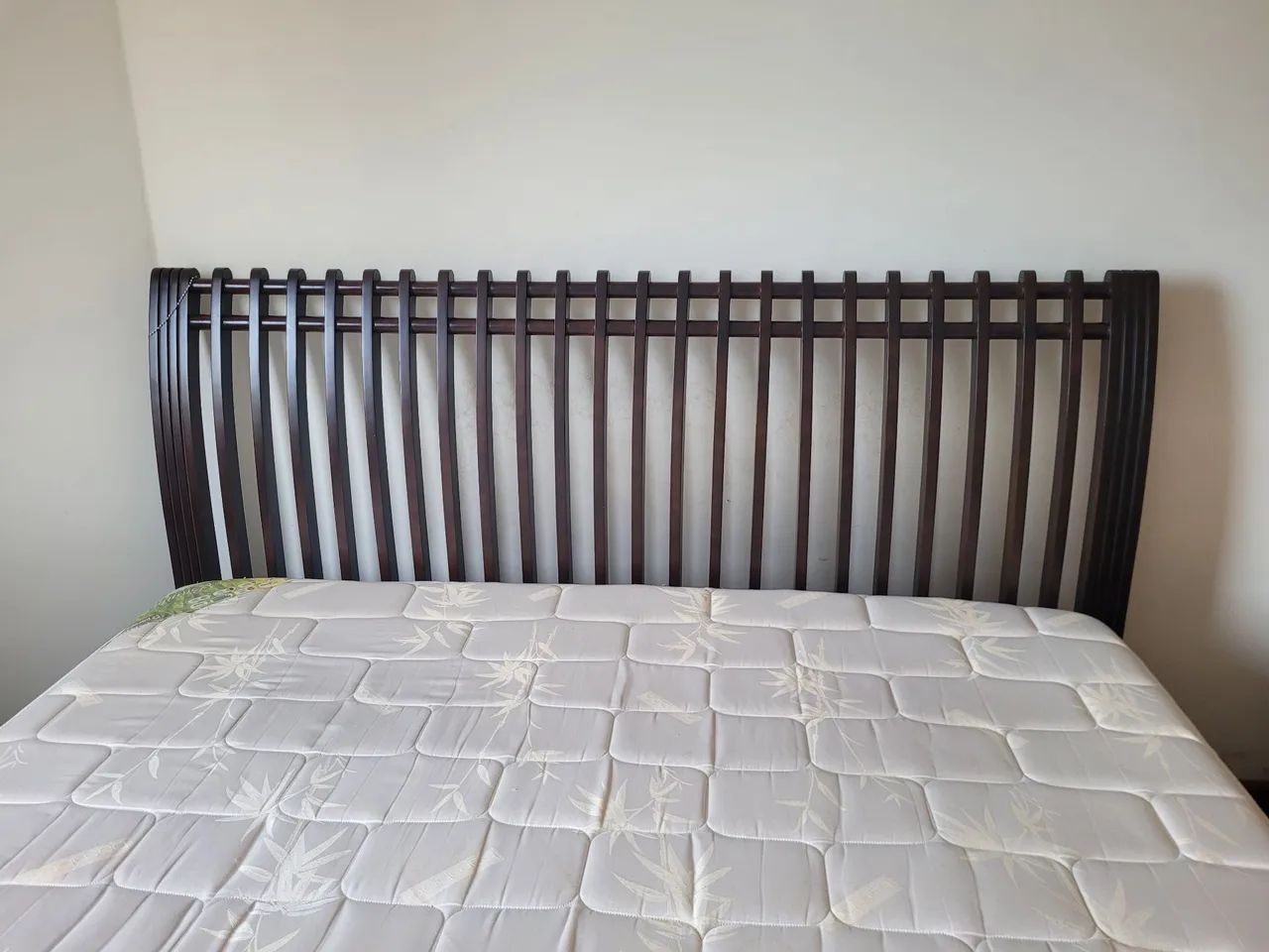 Cama Casal King Size Madeira Maciça