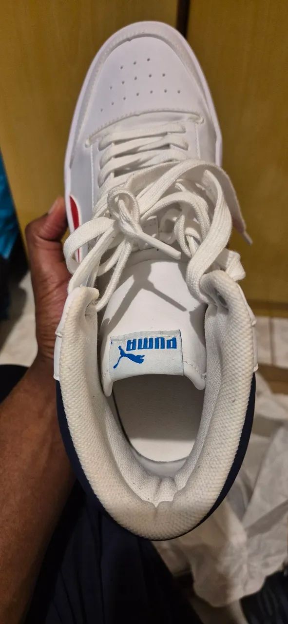 Tênis Puma Branco com Detalhes Coloridos - Foto 3