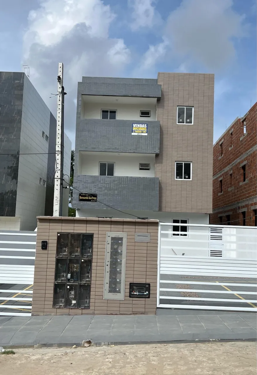 OPORTUNIDADE APARTAMENTO TÉRREO COM ÁREA PRIVATIVA