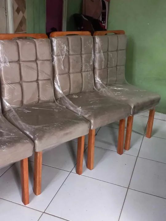 CADEIRA DE JANTAR ESTOFADA CADA UNIDADE 210 - Foto 5