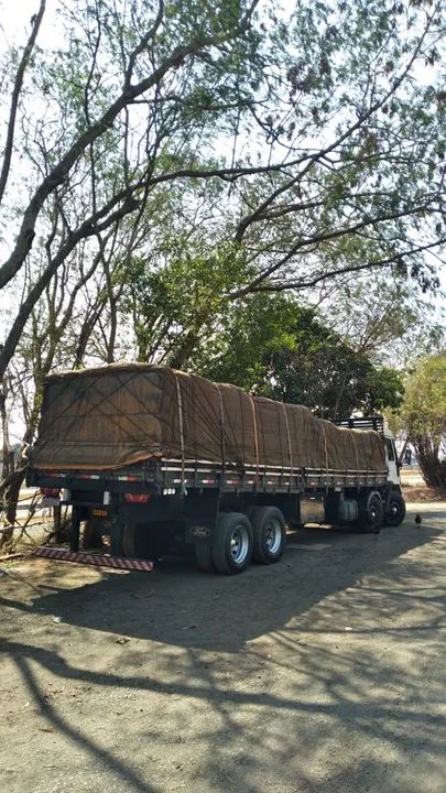 Ford cargo bitruck 2428 CABINE LEITO - Foto 2
