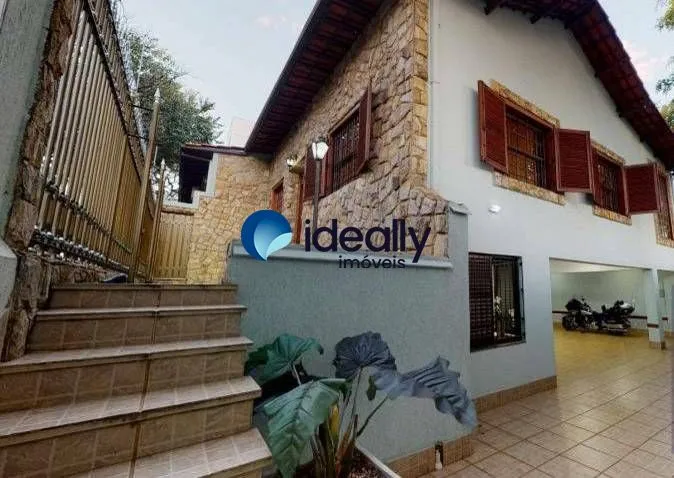 Excelente Casa no bairro Dona Clara com mais de 390 m² excelente área gourmet, 04 quartos