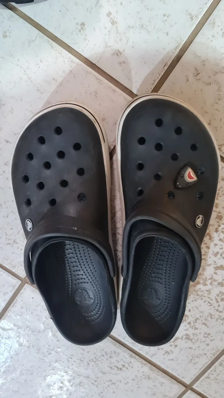 Chinelos Crocs Pretos