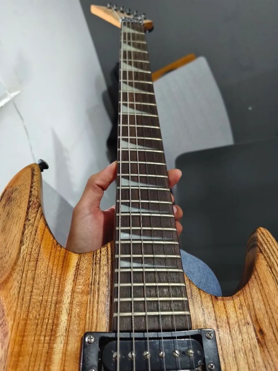 Guitarra - Foto 2