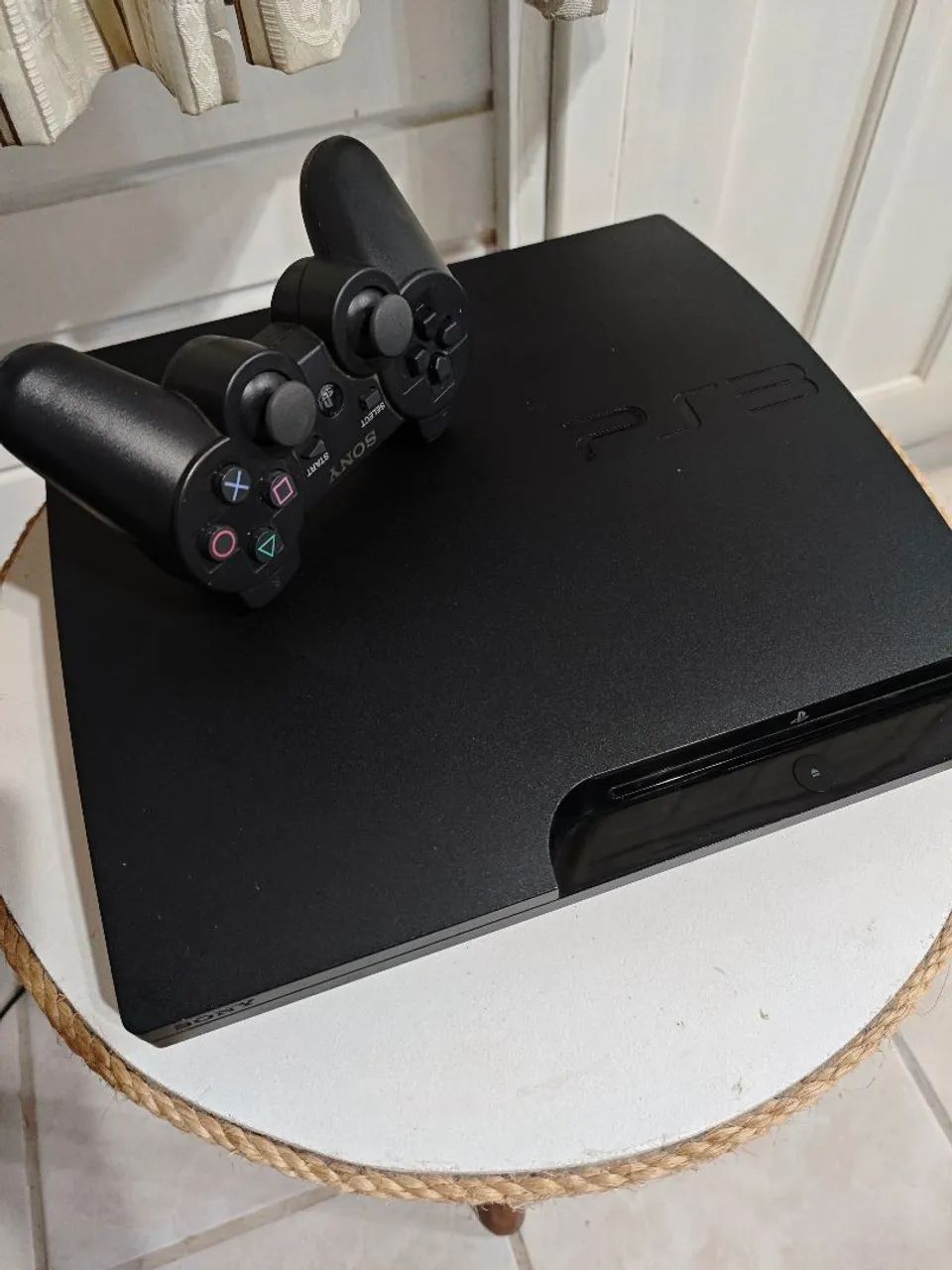 Ps3 com jogos instalados só pegar e jogar - Foto 3