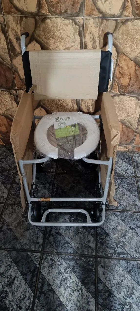 Cadeira de banho Nova 