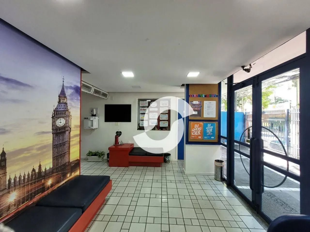 Casa comercial com 290m2 de área construída no miolo de Icaraí.