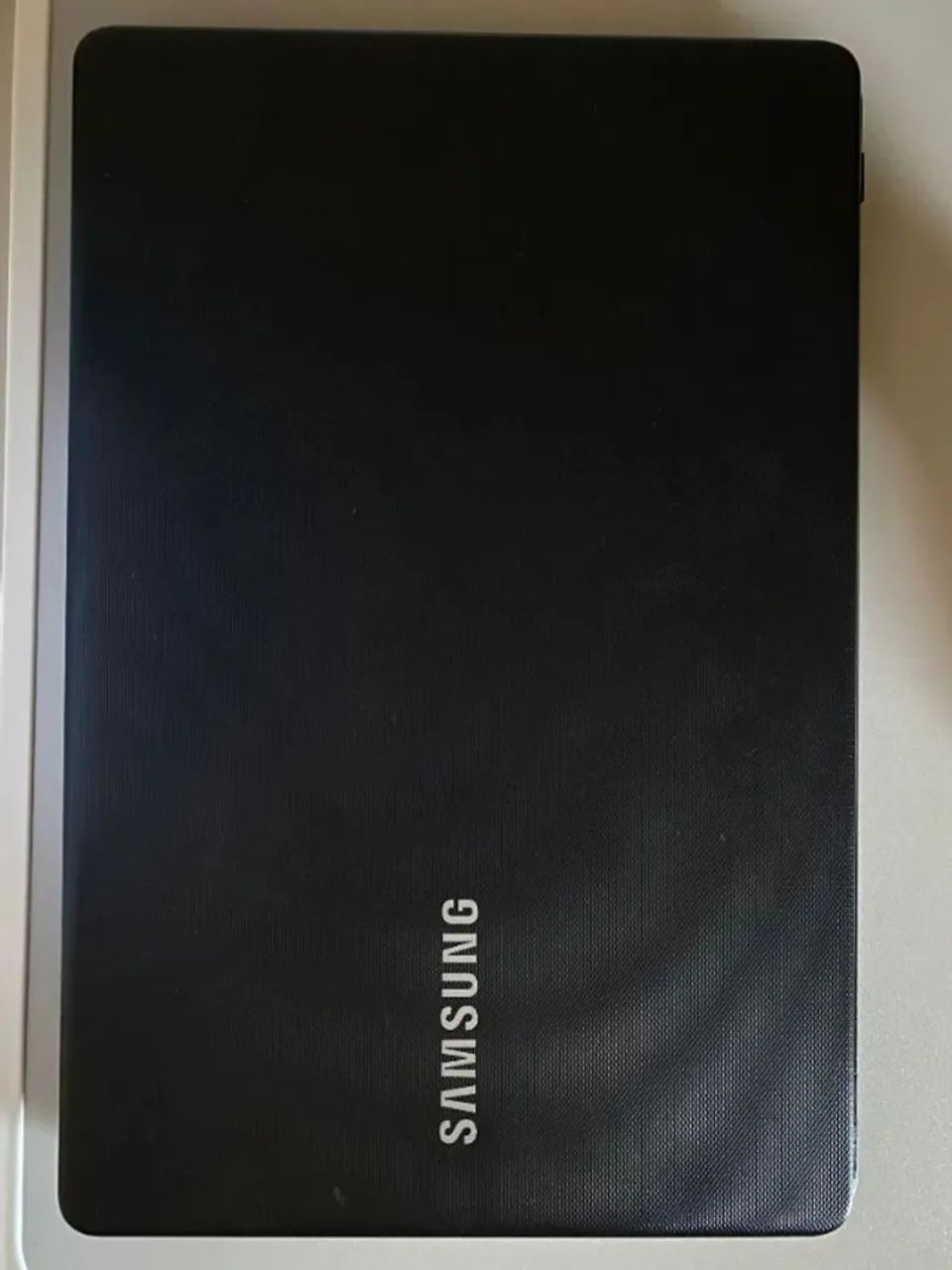 Notebook Samsung Essentials E34