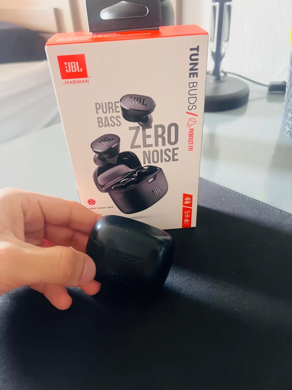 Fone de ouvido JBL túnel buds 