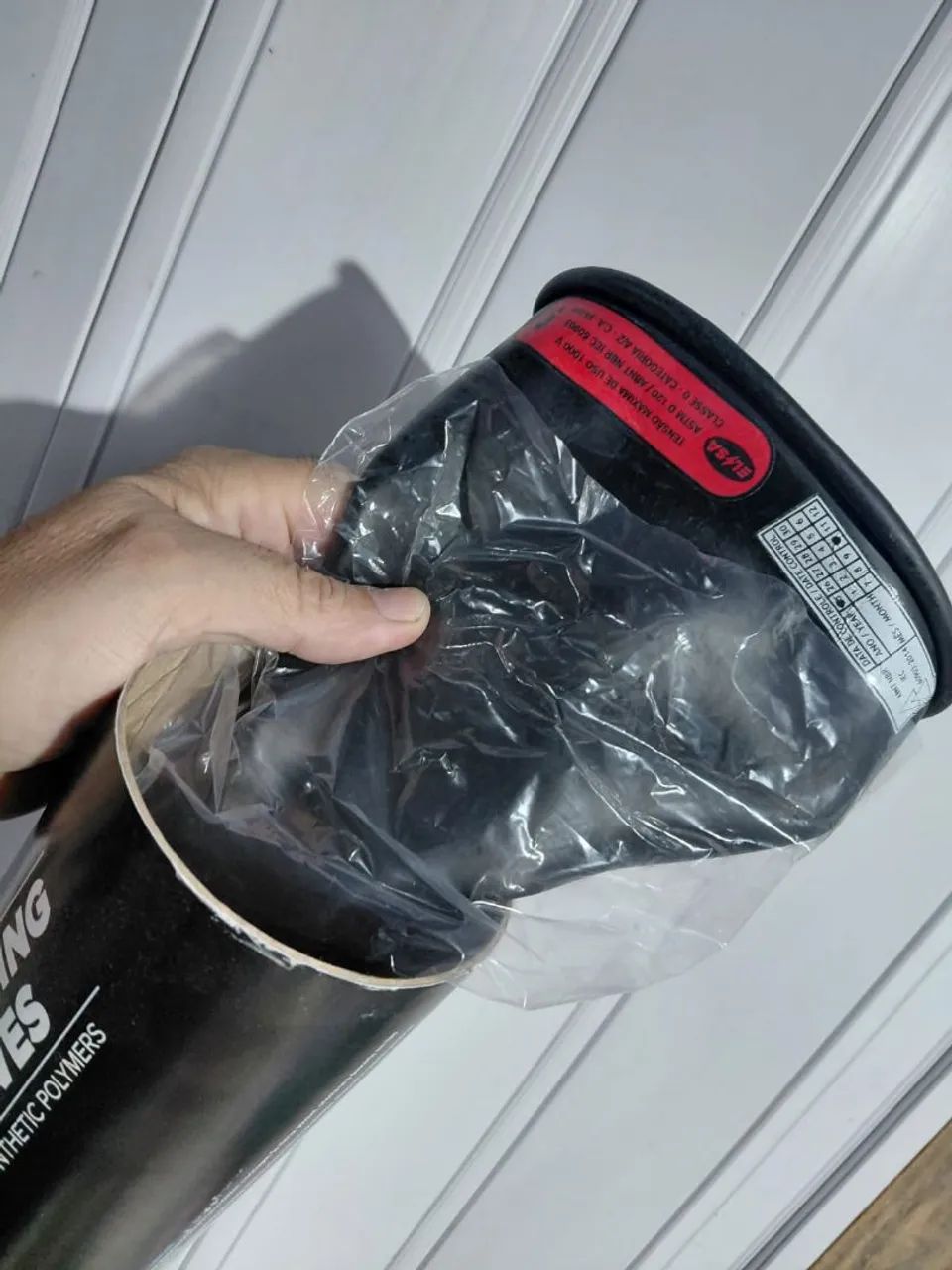 Luva isolante para eletricidade - Foto 2