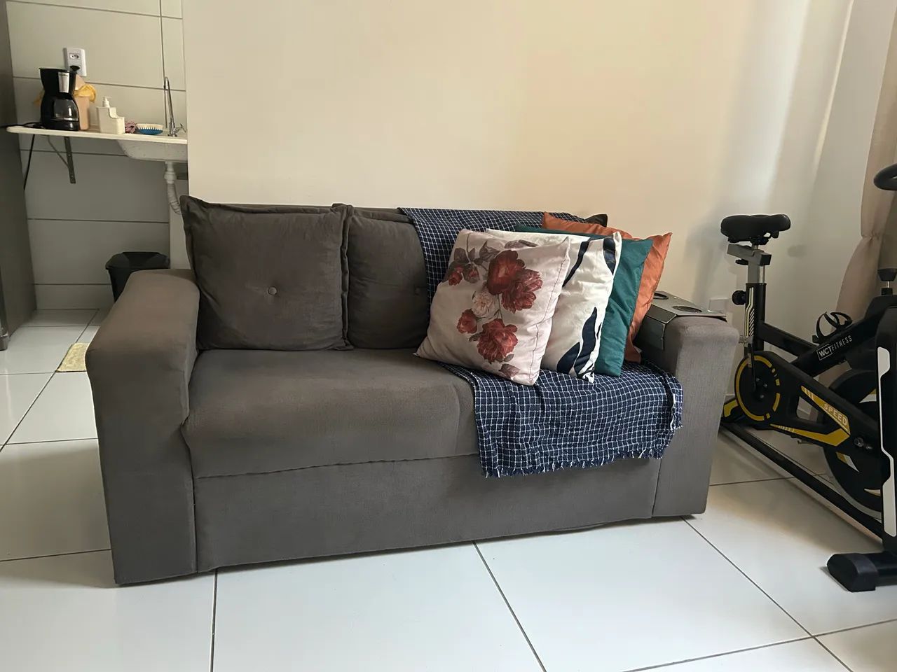 Vende se - Foto 2