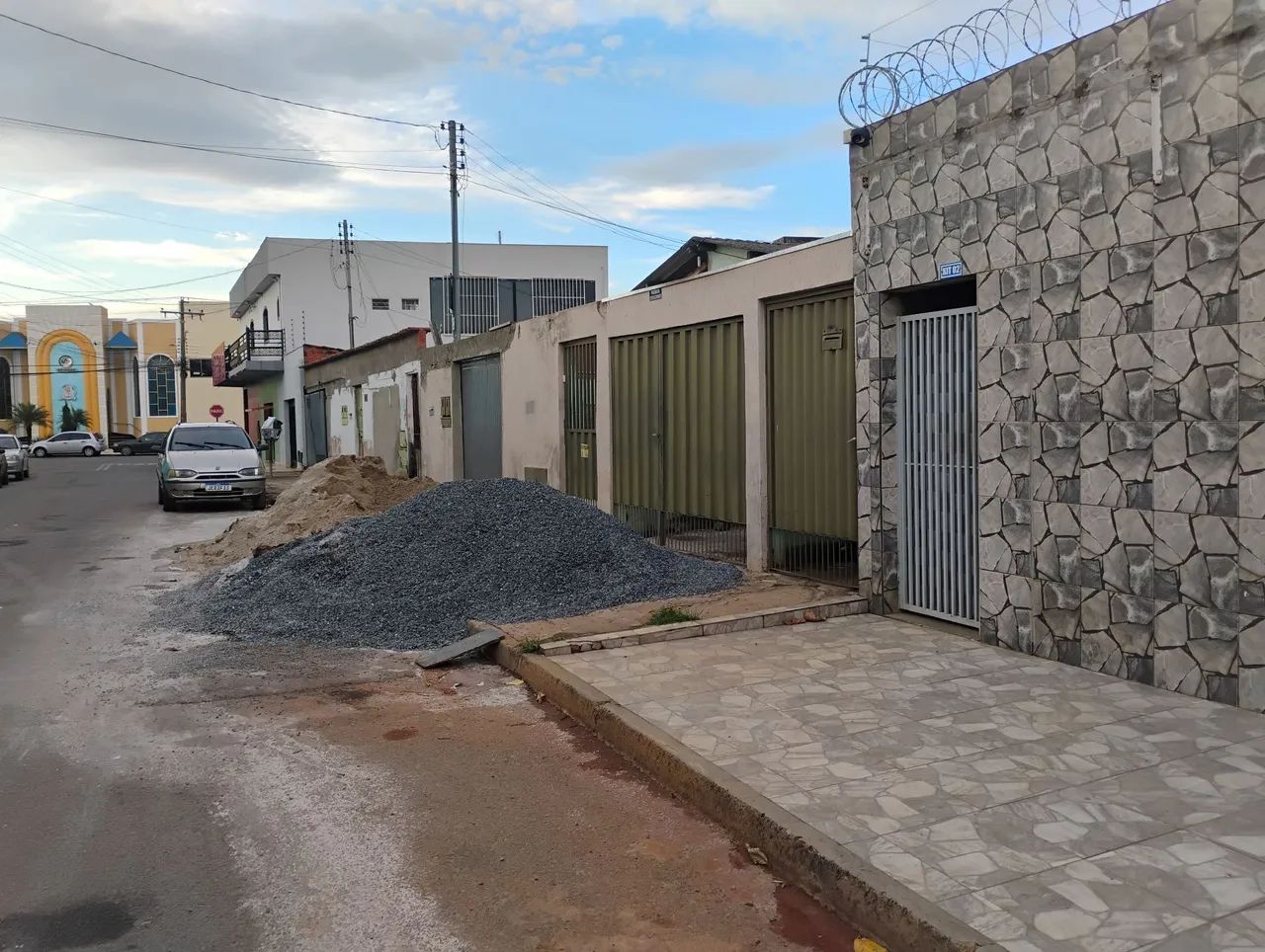Kitnet no bairro Alexandrina, Anápolis - Foto 2