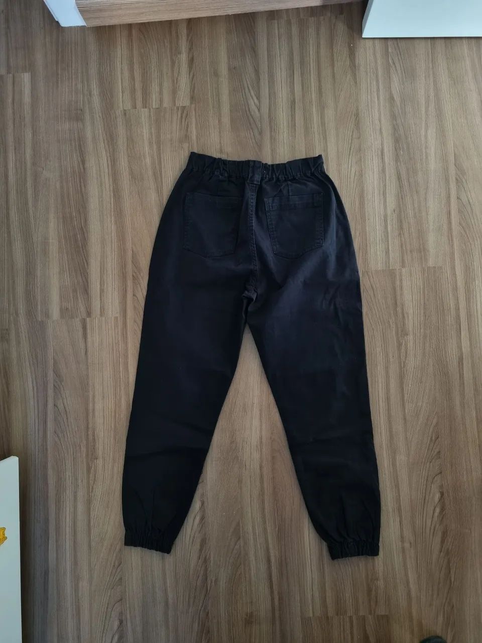 Calça jogging preta tamanho 34 - Foto 2