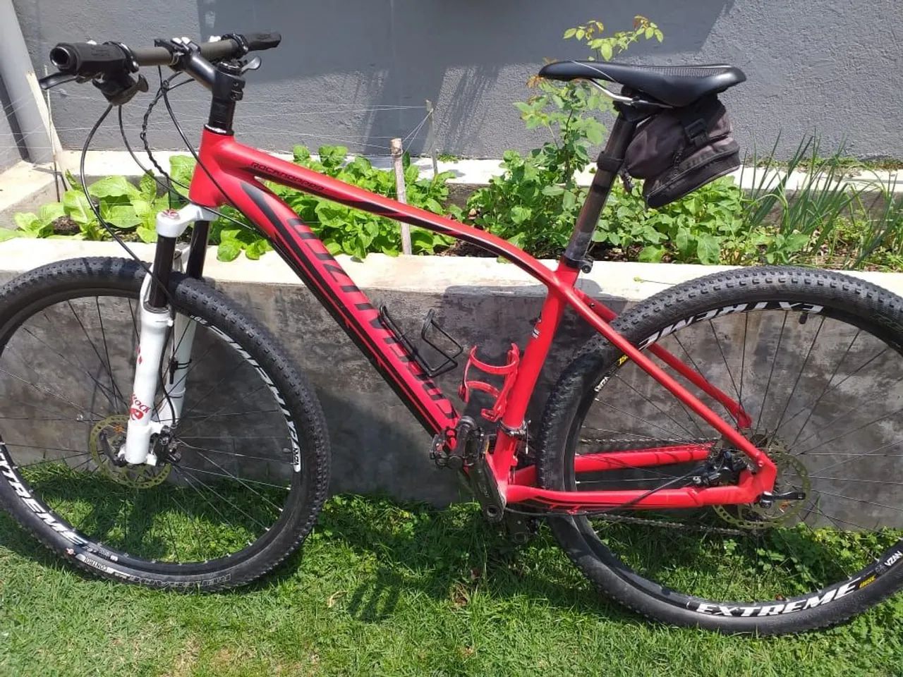 Bicicleta aro 29 Specialized