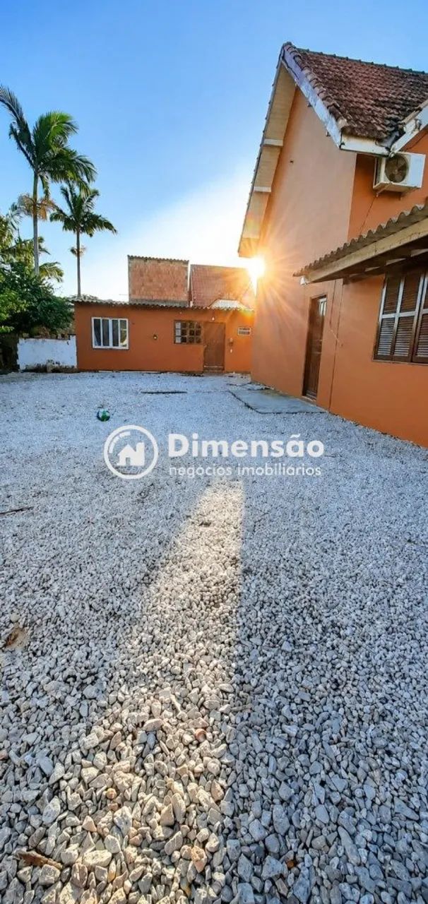 DUAS CASAS COM VIABILIDADE COMERCIAL NA VARGEM DO BOM JESUS - Foto 2